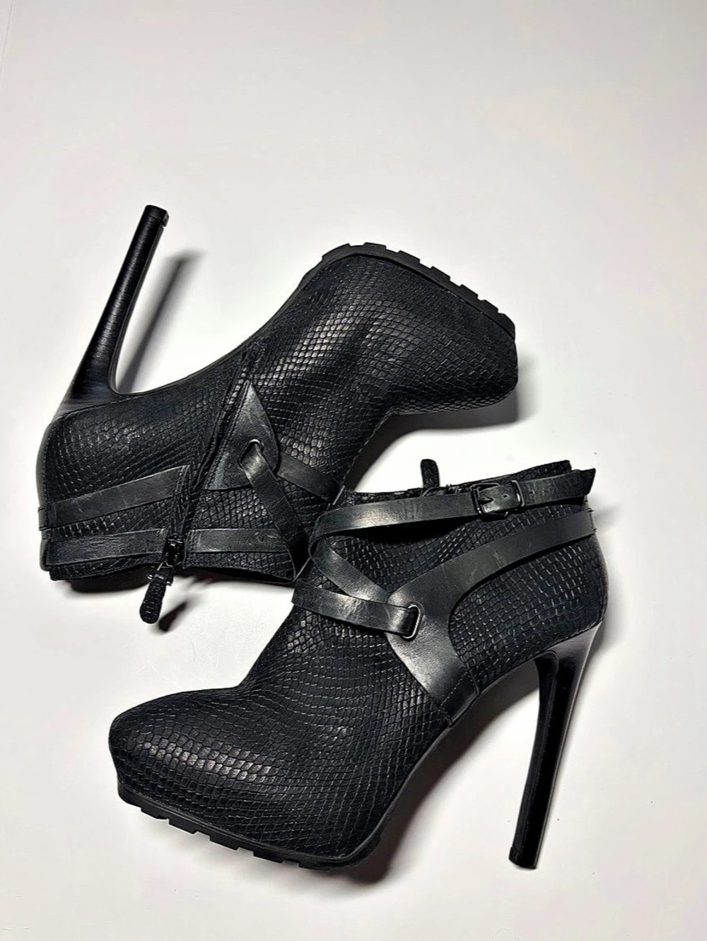 Guess Black Platform Buckle Heels US 9